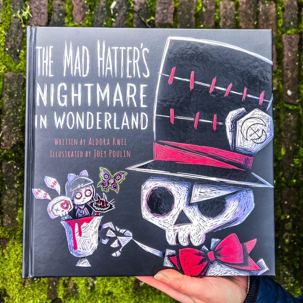 Mad Hatter s Nightmare in Wonderland: Limited Collector s Boxset Online Sale